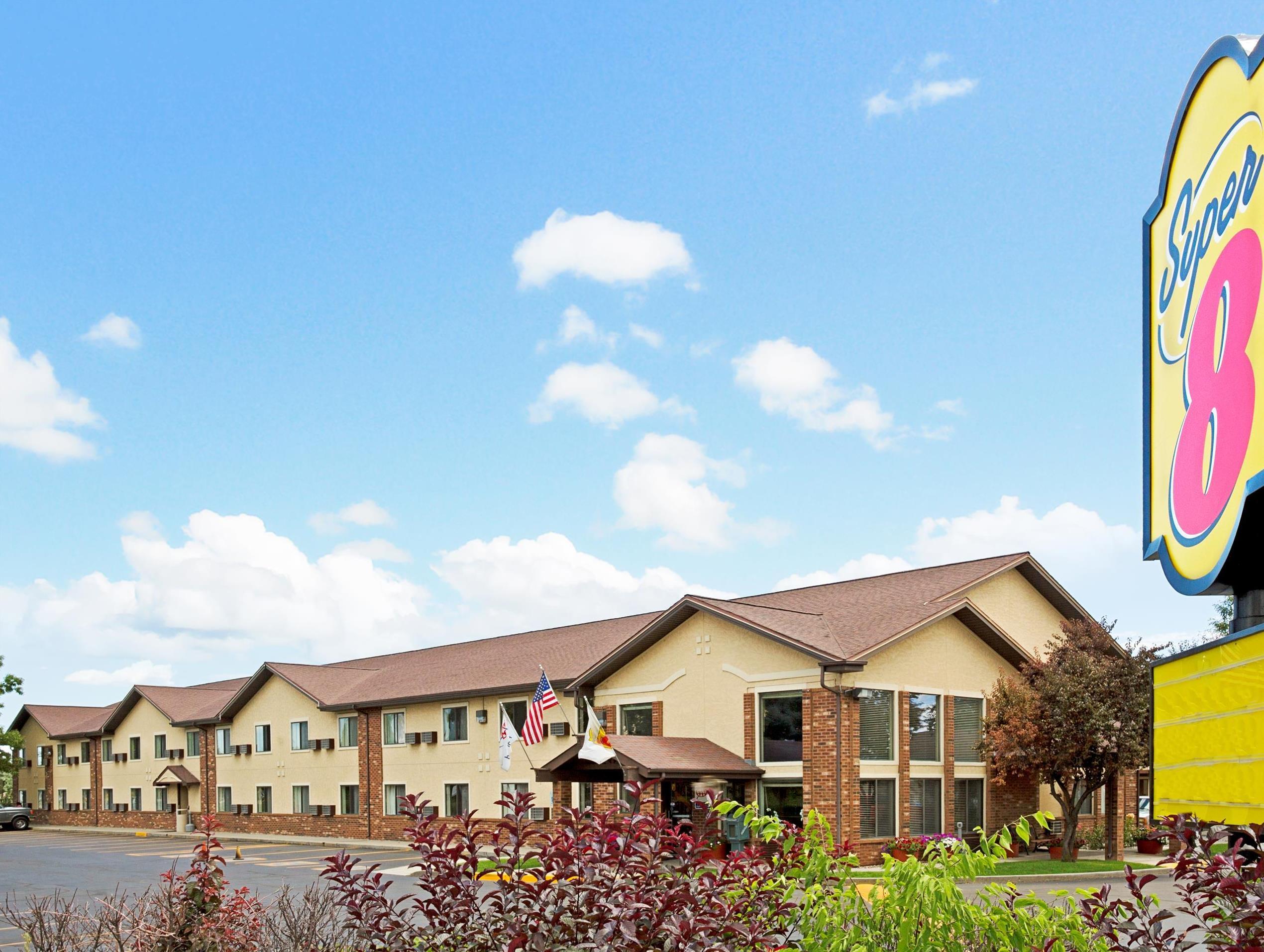 Super 8 By Wyndham Longmont/Twin Peaks Exterior foto