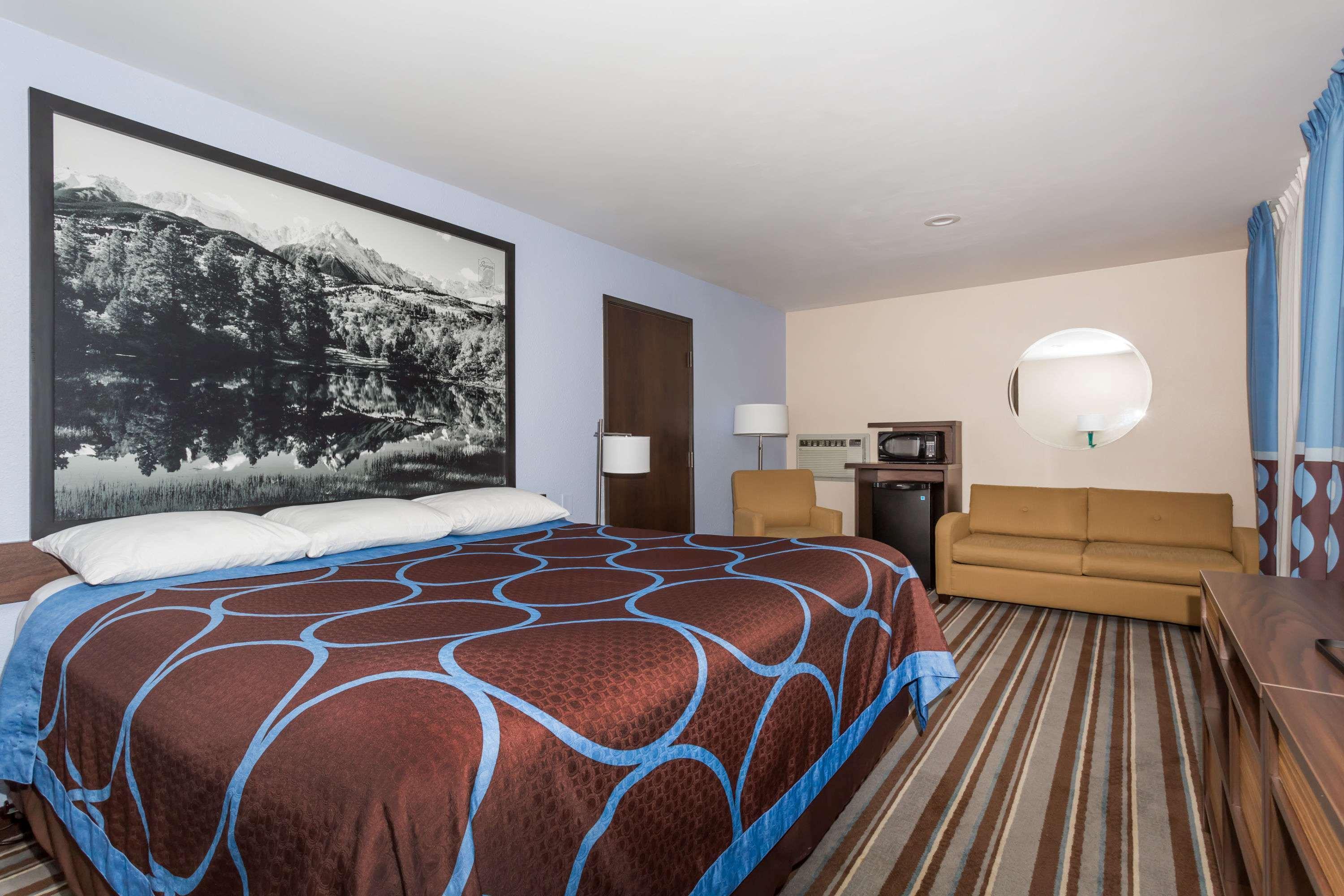 Super 8 By Wyndham Longmont/Twin Peaks Exterior foto